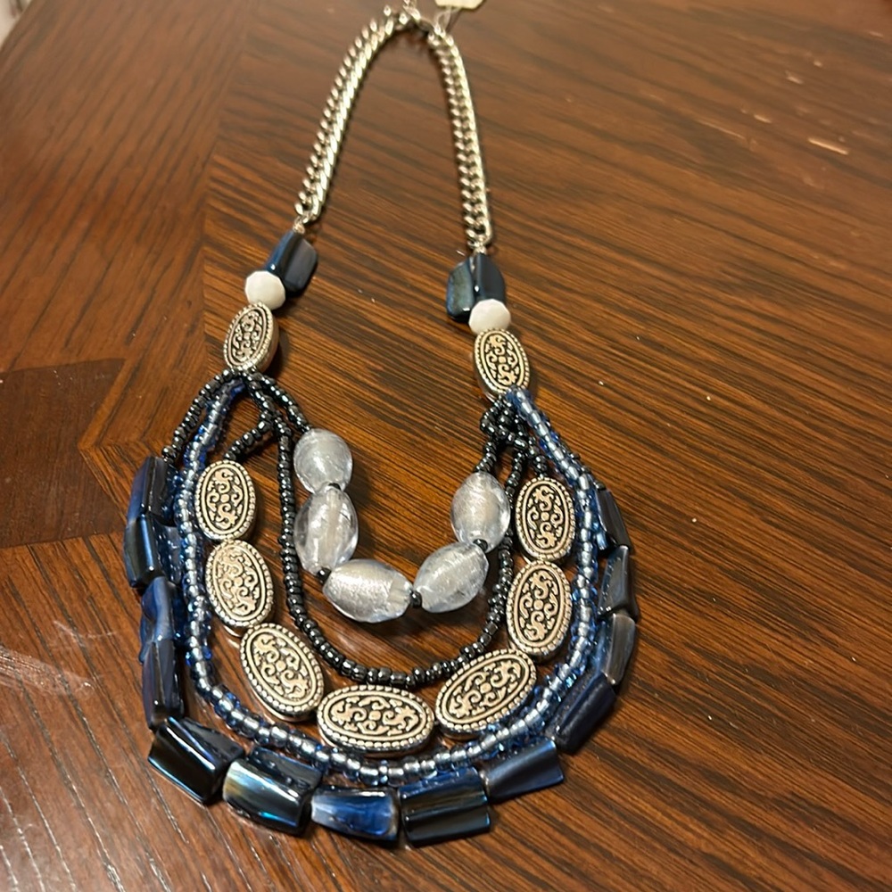 NWT Lifestyle Studios Blue Shell and Silver 5 Strand Statement Frontal Necklace